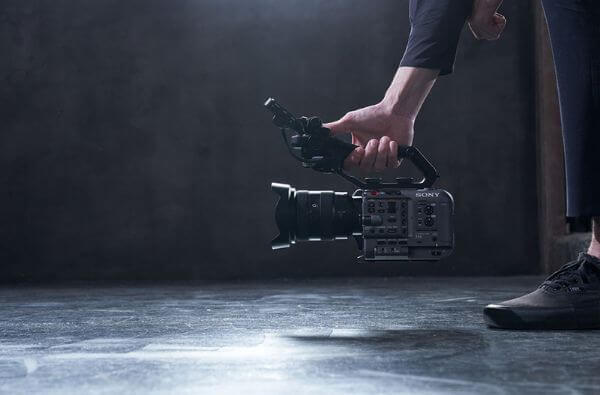 Image | Lightweight & Compact Body