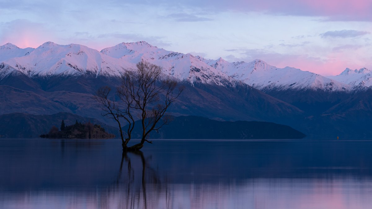 Edge of the World: Photographing New Zealand 2027