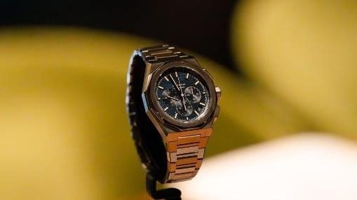 For Kennedy, Zenith (LVMH)